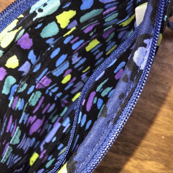 Vera Bradley blue floral fabric wallet wristlet - Picture 4 of 7